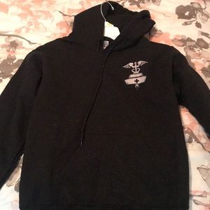 Black nurse pull over hoodie